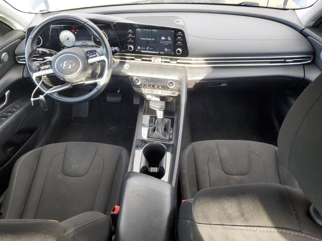 Фото 8 - HYUNDAI ELANTRA