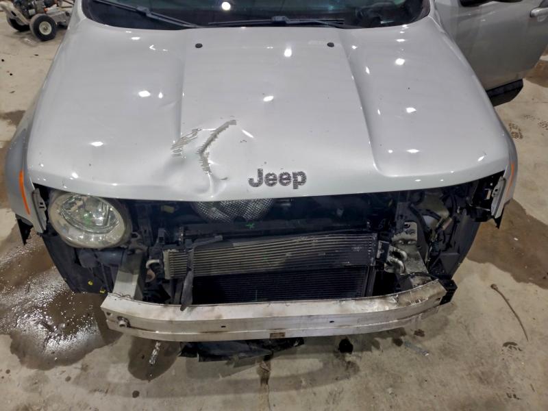 Фото 11 - JEEP RENEGADE