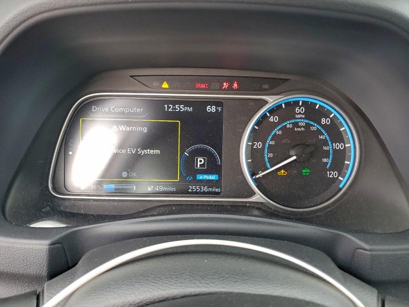 Фото 9 - NISSAN LEAF