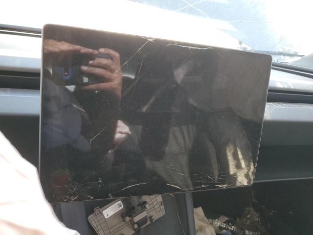 Фото 9 - TESLA MODEL 3