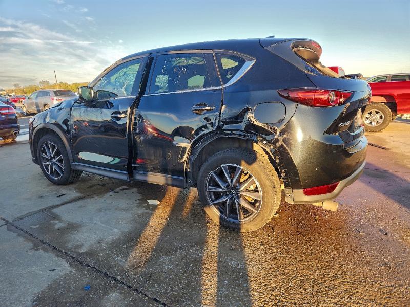 Фото 2 - MAZDA CX-5