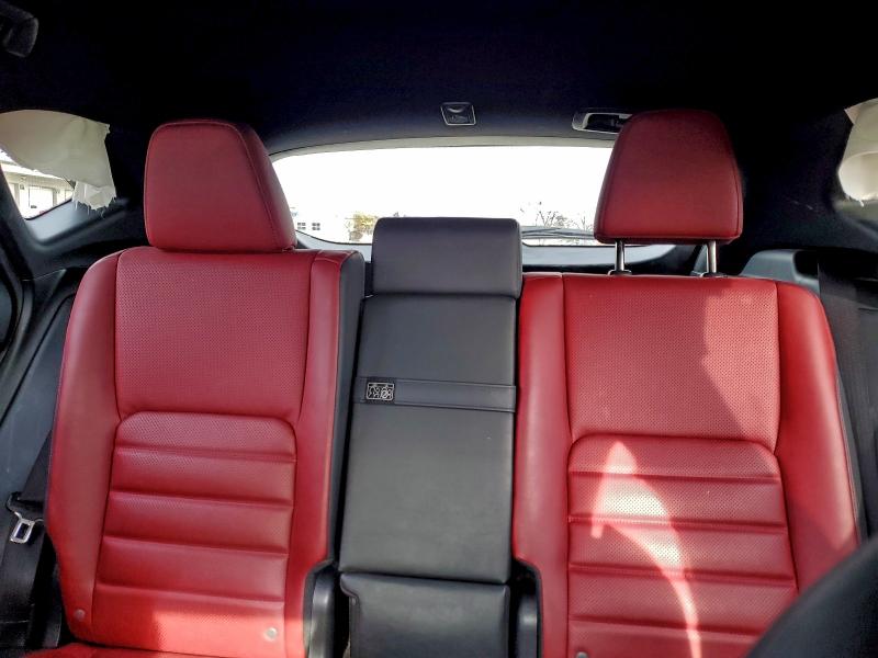 Фото 10 - LEXUS NX