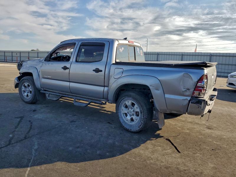 Фото 2 - TOYOTA TACOMA