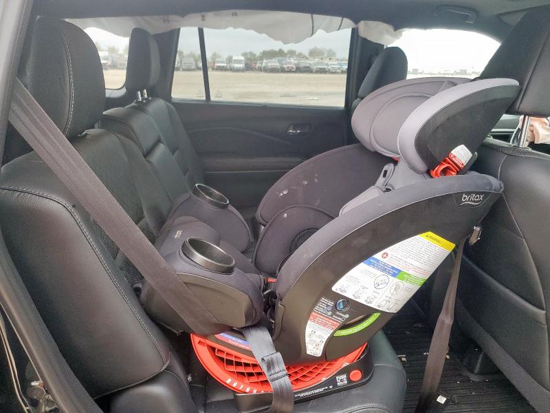 Фото 10 - HONDA PASSPORT