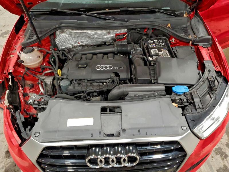 Фото 12 - AUDI Q3