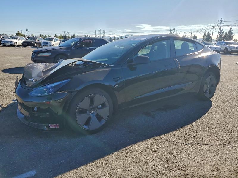 Фото 1 - TESLA MODEL 3