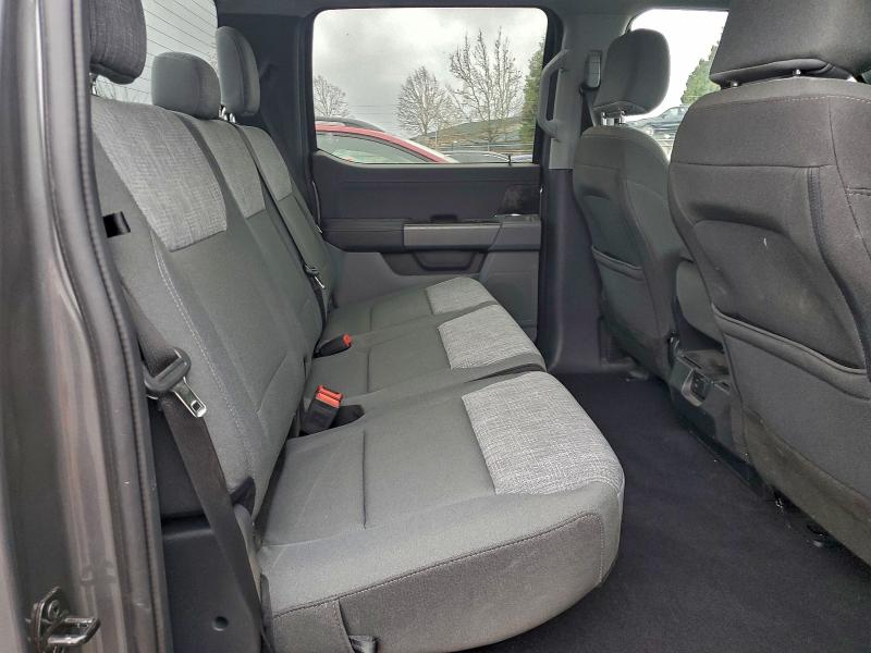 Фото 10 - FORD F-150