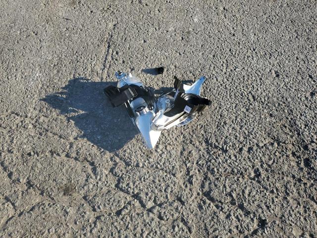 Фото 13 - FORD ECOSPORT