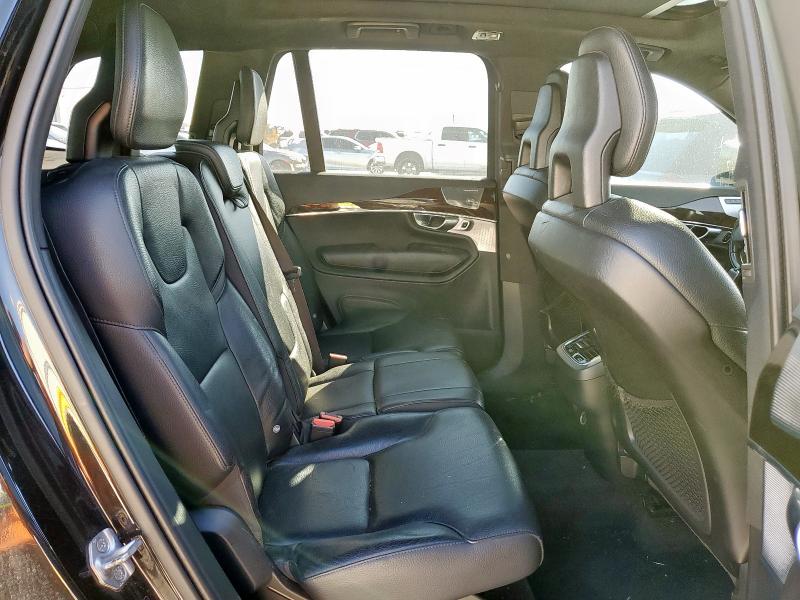 Фото 11 - VOLVO XC90