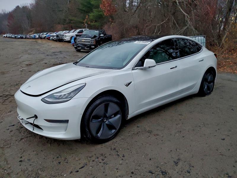Фото 1 - TESLA MODEL 3