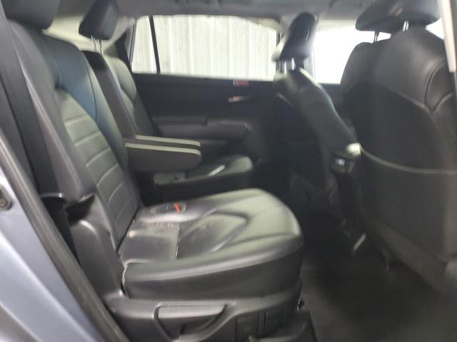 Фото 11 - TOYOTA HIGHLANDER