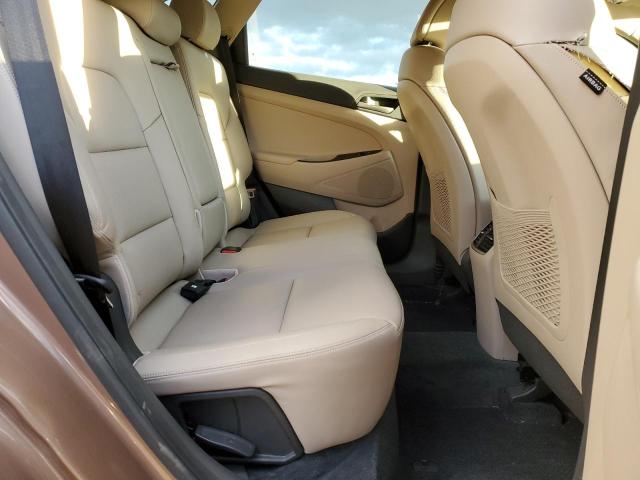 Фото 10 - HYUNDAI TUCSON