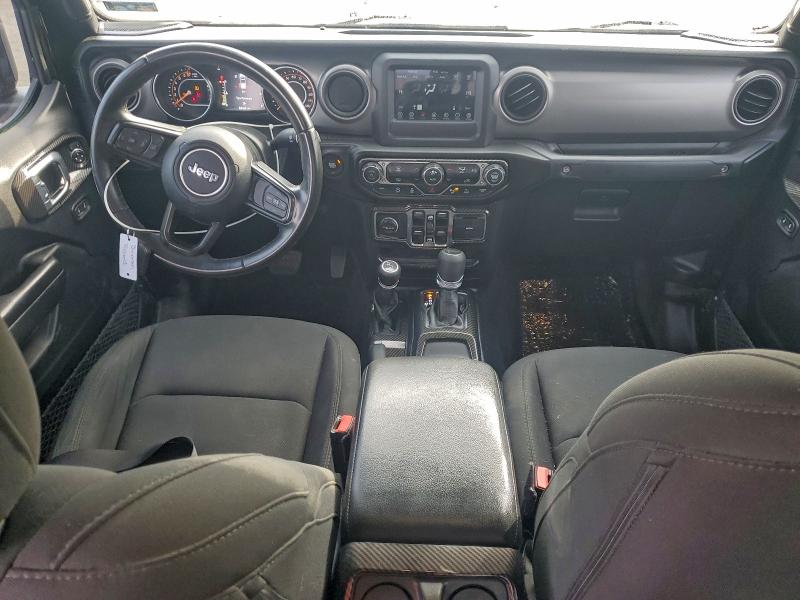 Фото 8 - JEEP GLADIATOR