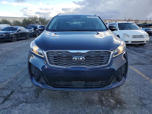 Фото 5 - KIA SORENTO