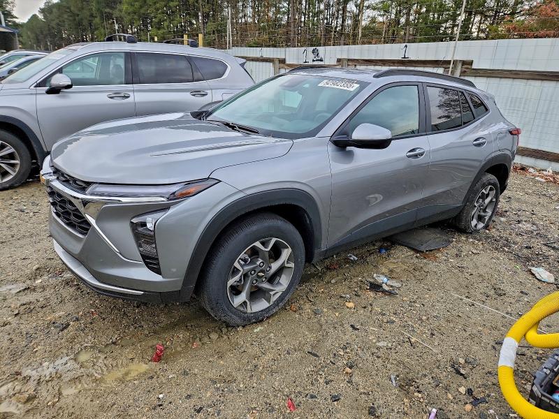 Фото 1 - CHEVROLET TRAX