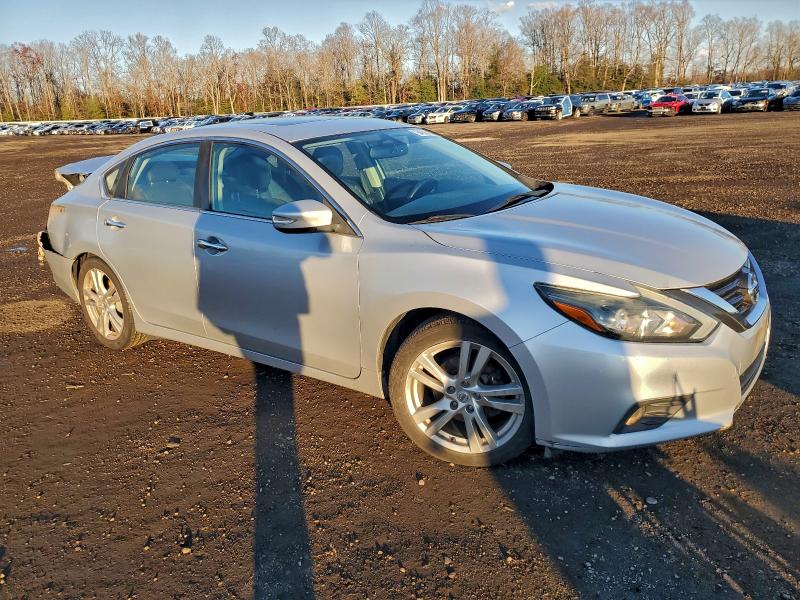 Фото 4 - NISSAN ALTIMA