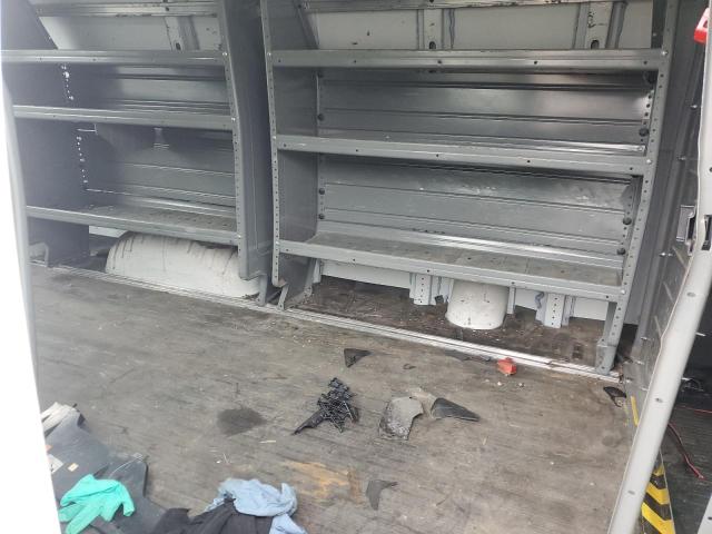 Фото 10 - CHEVROLET EXPRESS