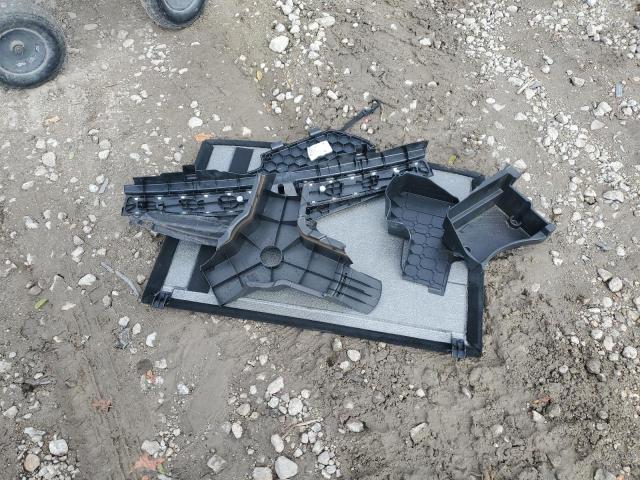 MERCEDES-BENZ GLK-CLASS 2015 VIN WDCGG8JB8FG397394