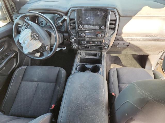 Фото 8 - NISSAN TITAN