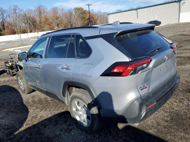 Фото 2 - TOYOTA RAV4