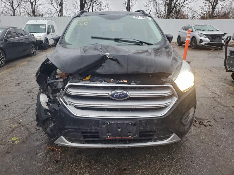 Фото 5 - FORD ESCAPE