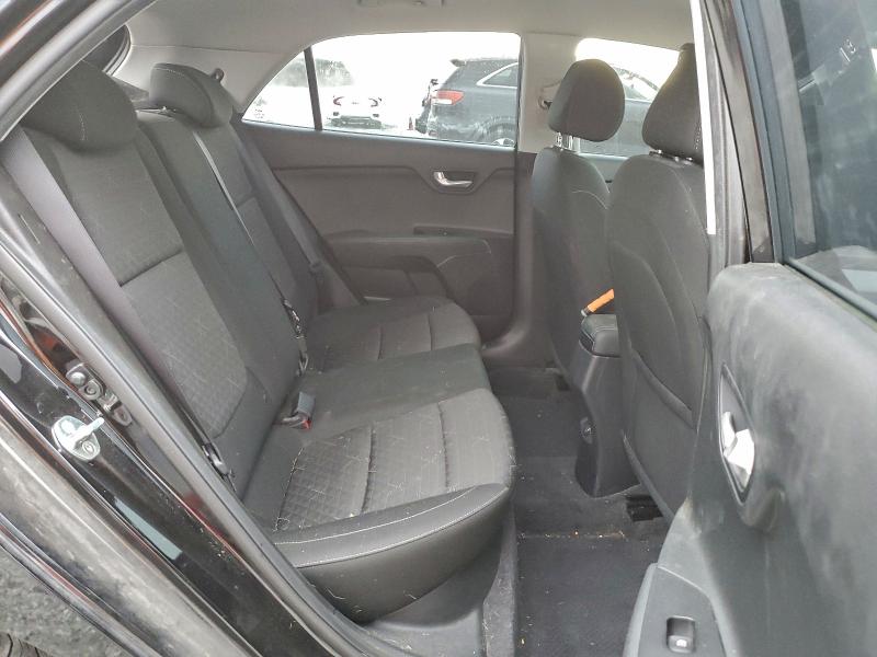 Фото 10 - KIA RIO