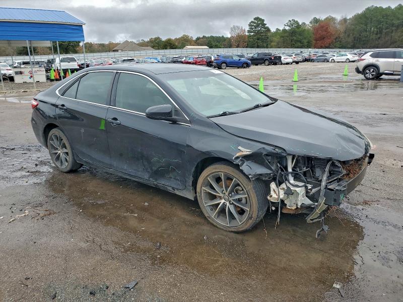 Фото 4 - TOYOTA CAMRY