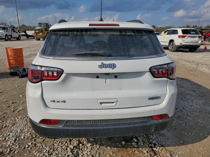 Фото 6 - JEEP COMPASS