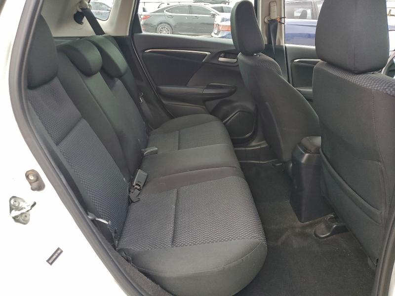 Фото 10 - HONDA FIT