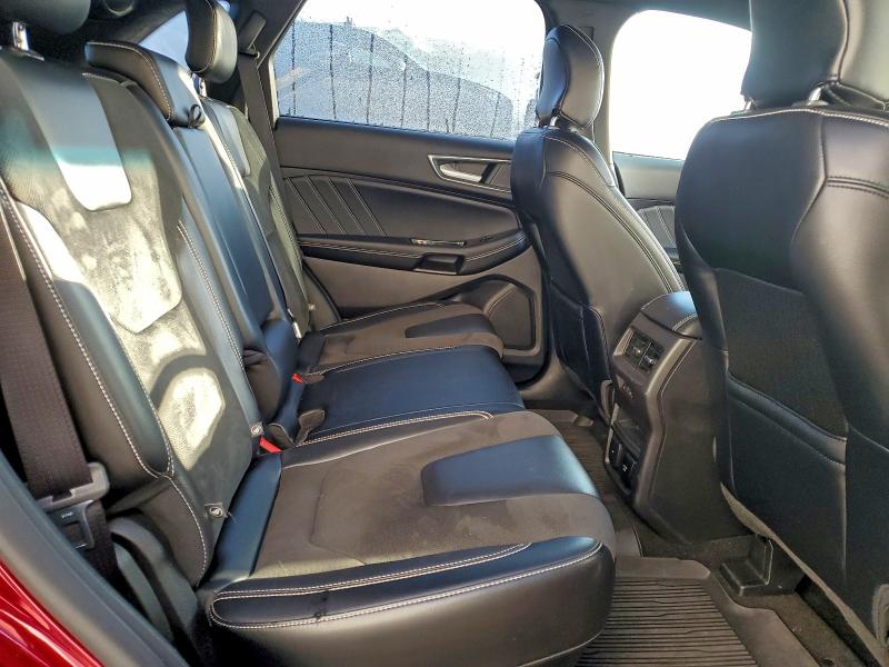 Фото 11 - FORD EDGE