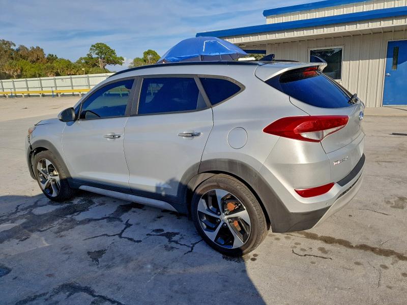 Фото 2 - HYUNDAI TUCSON