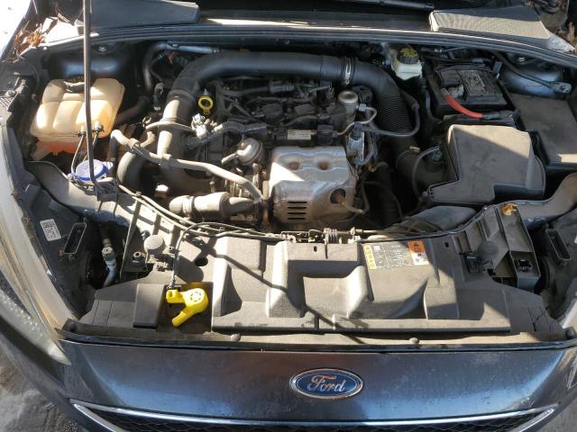 Фото 11 - FORD FOCUS