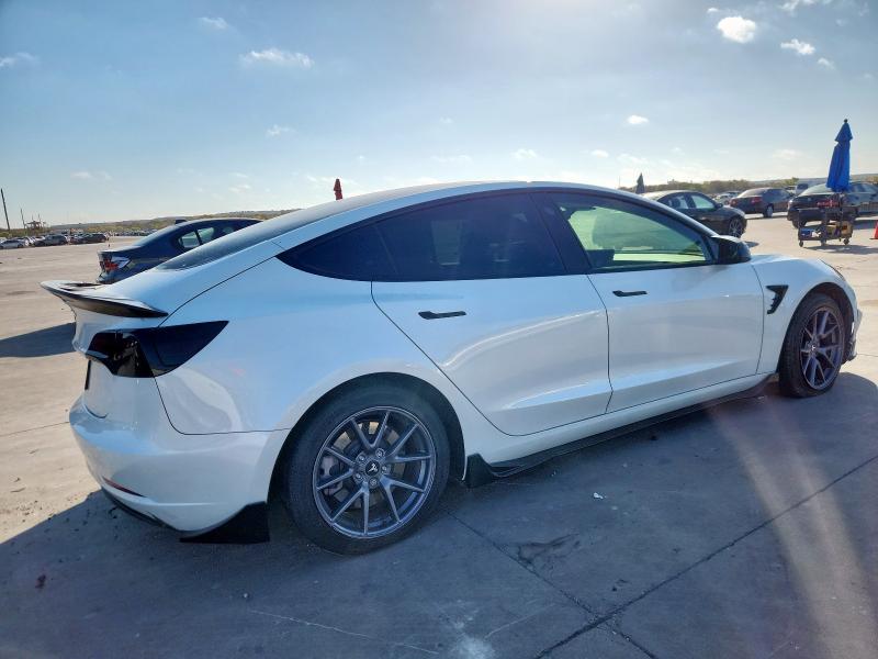 Фото 3 - TESLA MODEL 3