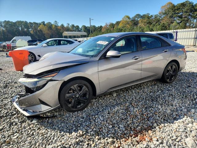 Фото 1 - HYUNDAI ELANTRA