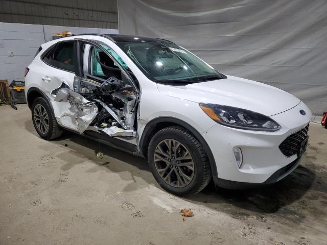 Фото 4 - FORD ESCAPE