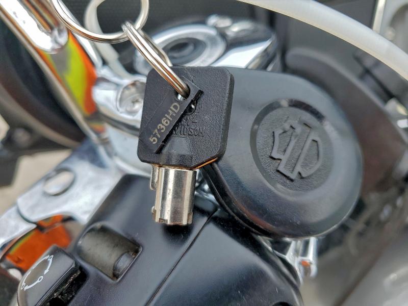 HARLEY-DAVIDSON FL 2016