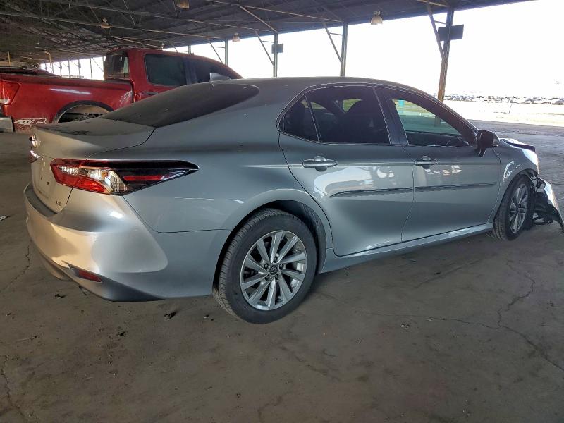 Фото 3 - TOYOTA CAMRY