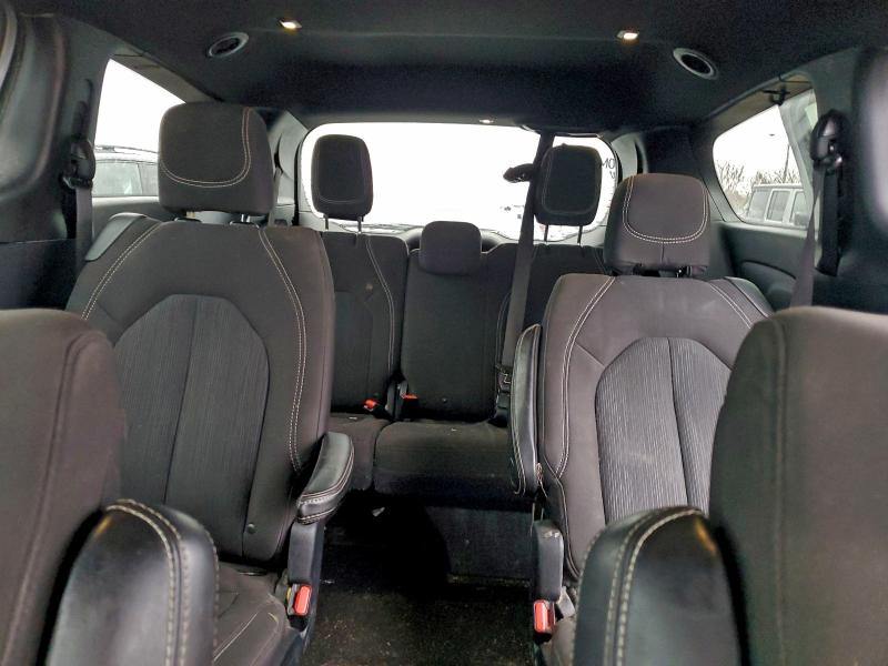 Фото 10 - CHRYSLER PACIFICA