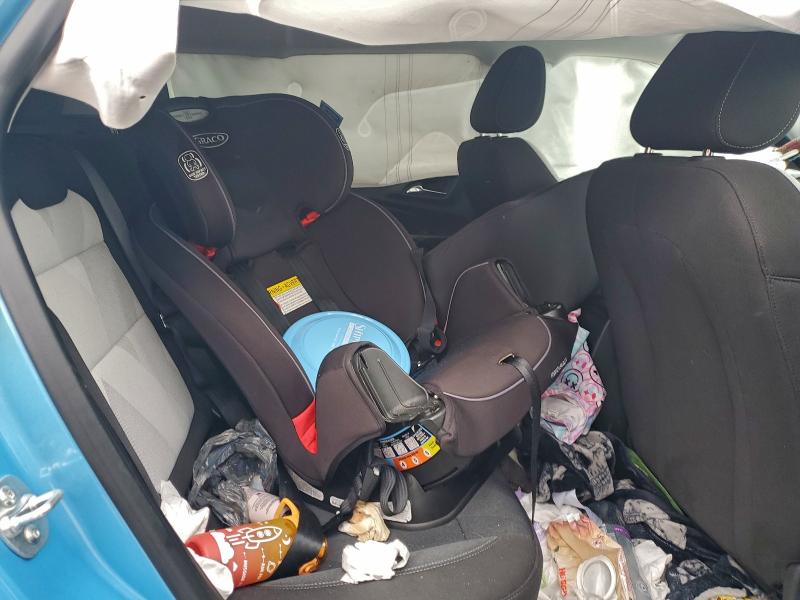 Фото 11 - CHEVROLET TRAX