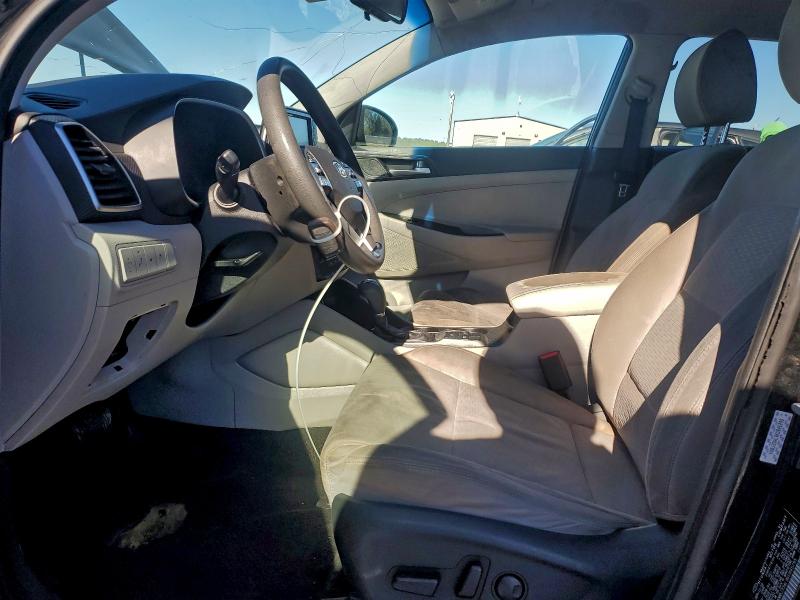 Фото 7 - HYUNDAI TUCSON