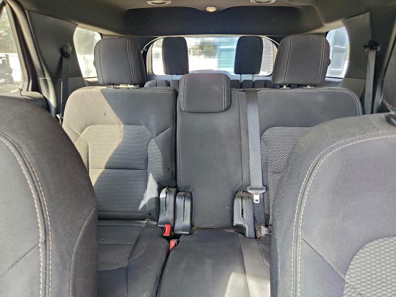 Фото 10 - FORD EXPLORER