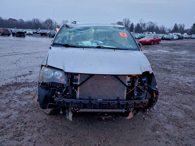 Фото 5 - DODGE CARAVAN