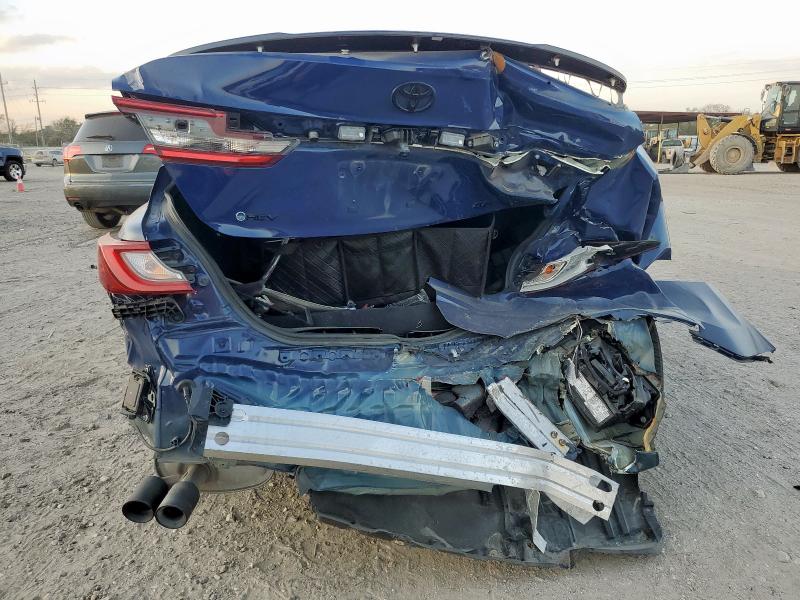 Фото 6 - TOYOTA CAMRY