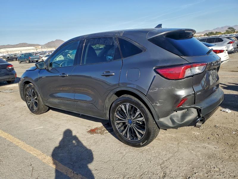 Фото 2 - FORD ESCAPE