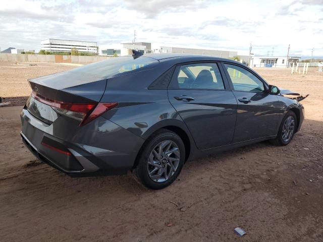 Фото 3 - HYUNDAI ELANTRA