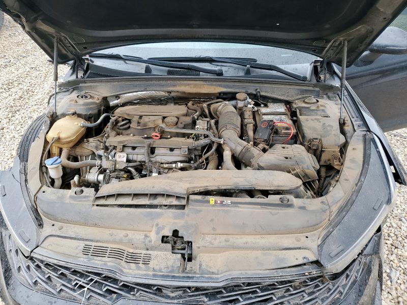 Фото 11 - KIA K5