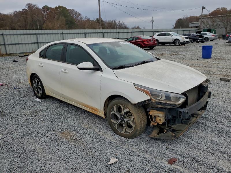 Фото 4 - KIA FORTE