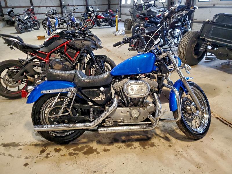 HARLEY-DAVIDSON SPRTSTR883 2002