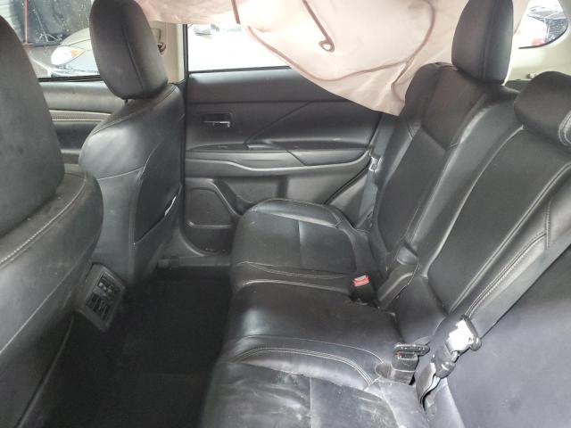 Фото 10 - MITSUBISHI OUTLANDER