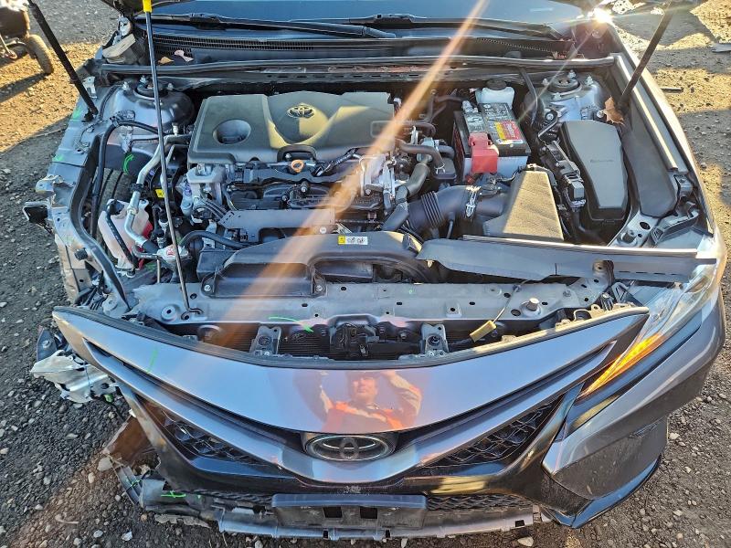 Фото 11 - TOYOTA CAMRY